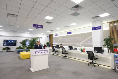 鏡觀(guān)·回響 | 從一個(gè)區(qū)，看長(zhǎng)三角更高水平開(kāi)放貿(mào)易咨詢(xún)服務(wù)